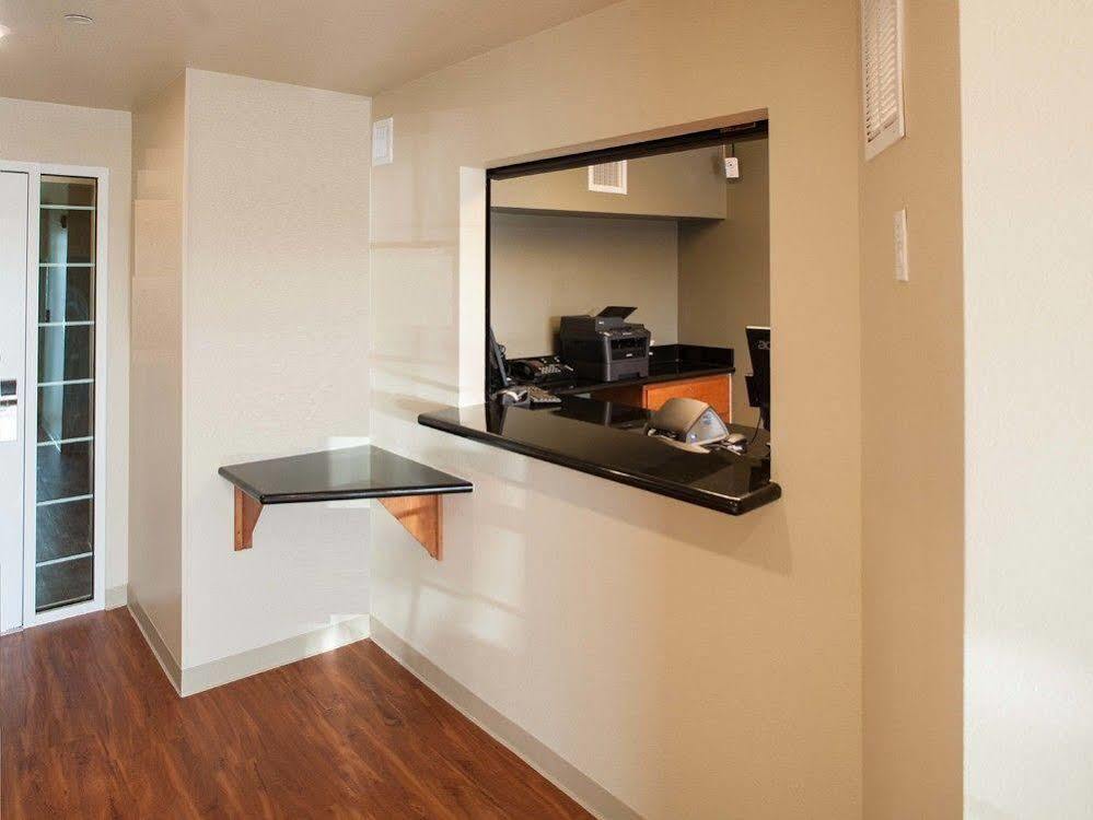 Extended Stay America Select Suites - Colorado Springs - Airport Eksteriør billede